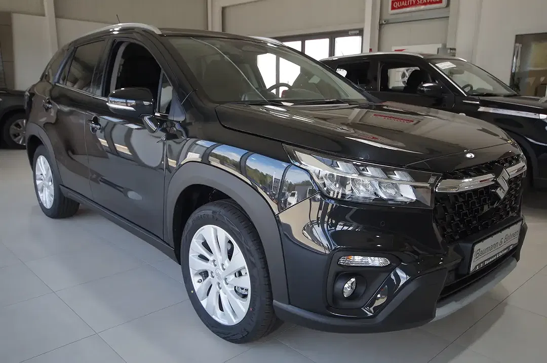 Suzuki S-Cross - Thumbnail 3