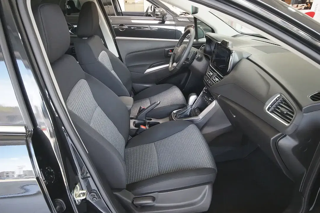 Suzuki S-Cross - Thumbnail 9