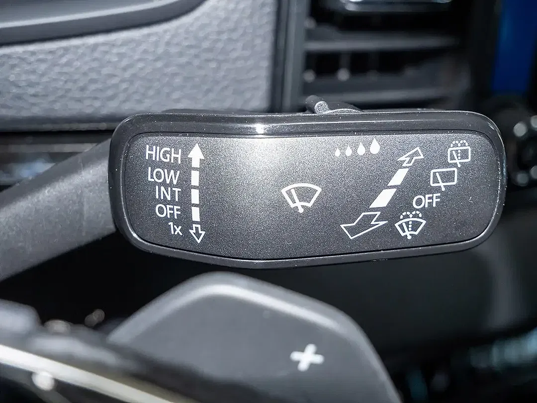 Skoda Karoq - Thumbnail 14