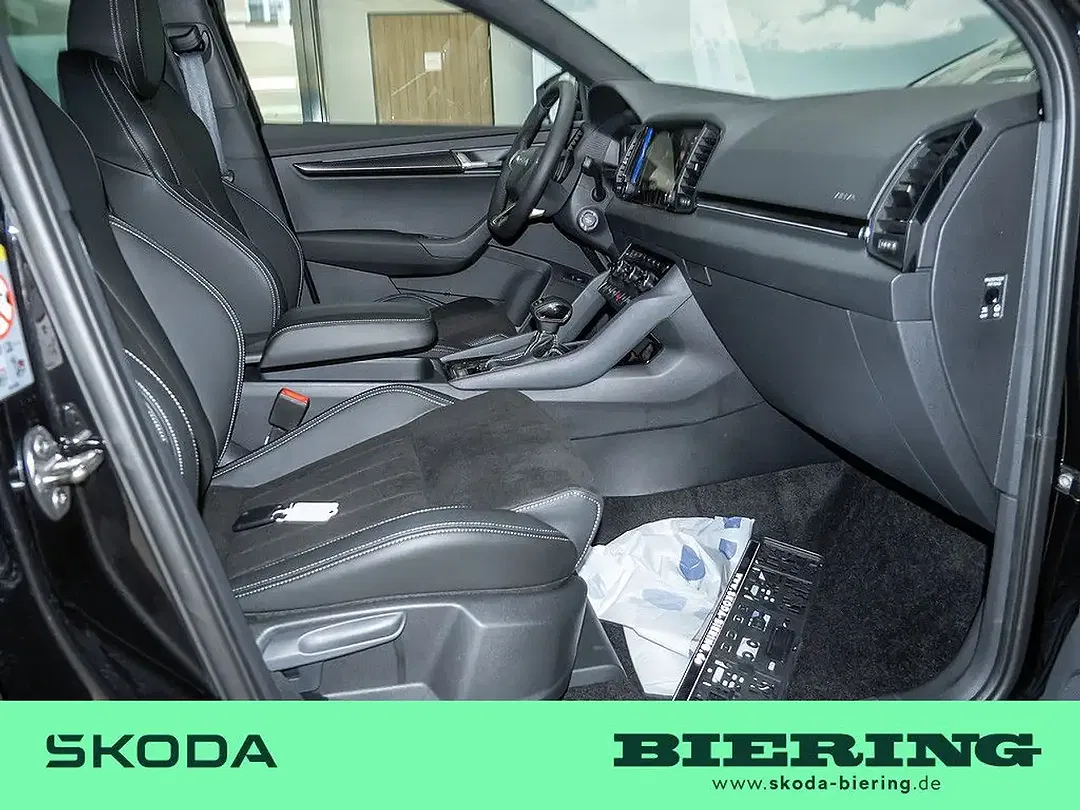 Skoda Karoq - Thumbnail 2