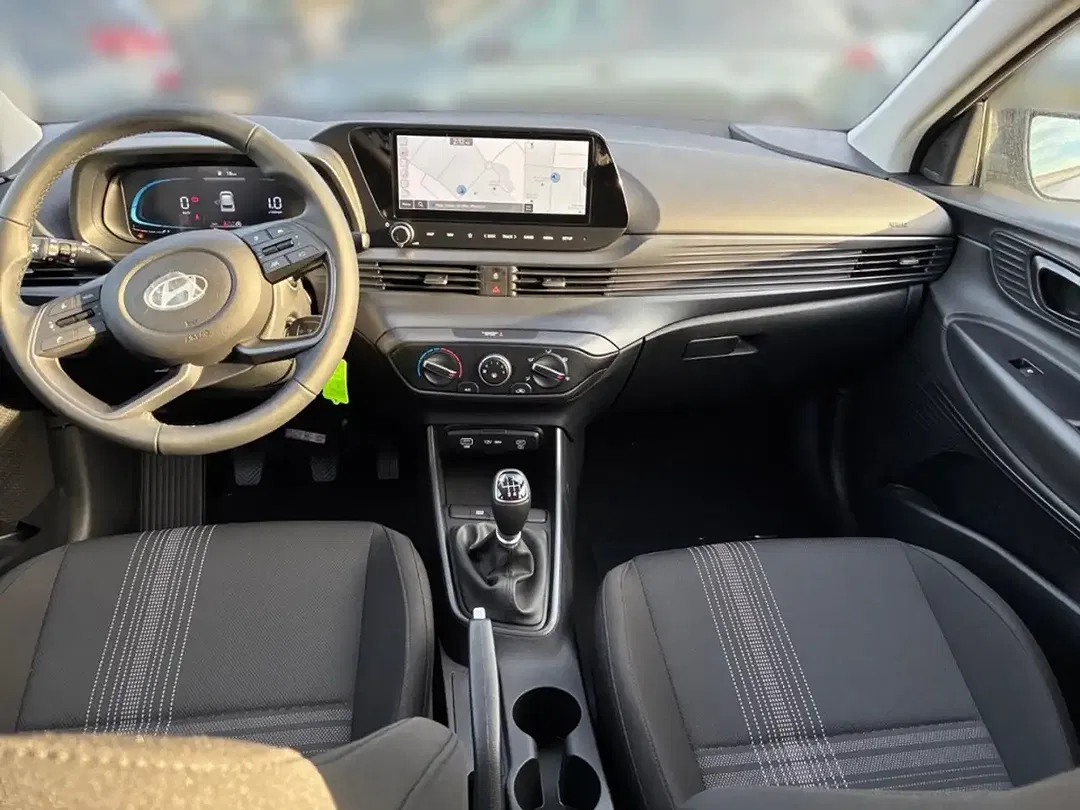Hyundai i20 - Thumbnail 11
