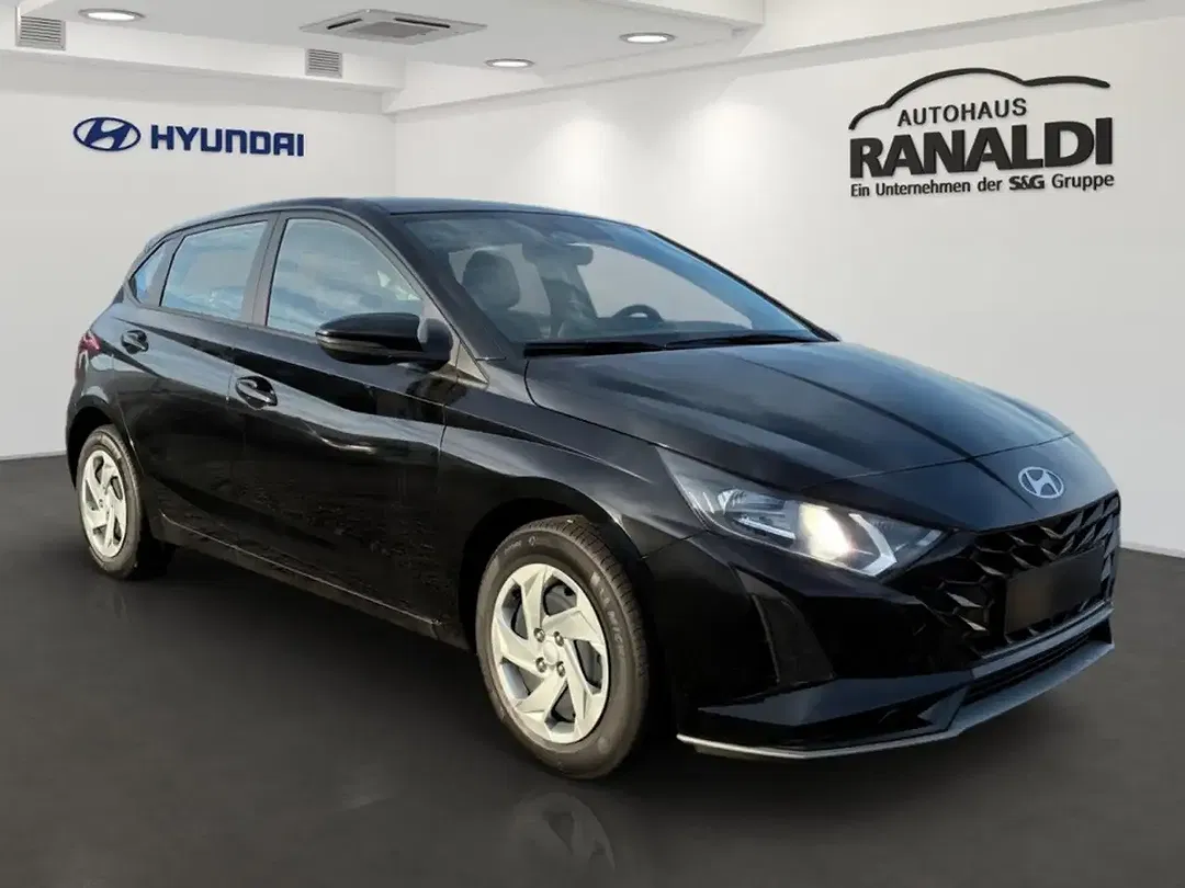 Hyundai i20 - Thumbnail 2