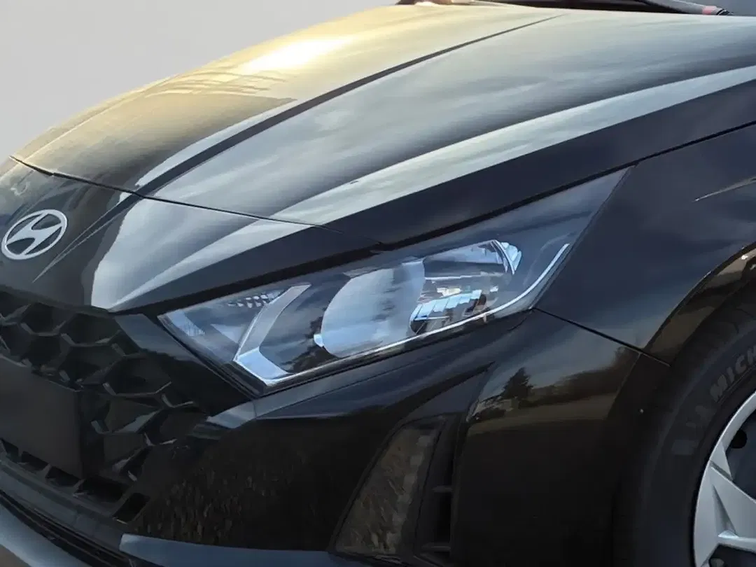Hyundai i20 - Thumbnail 5