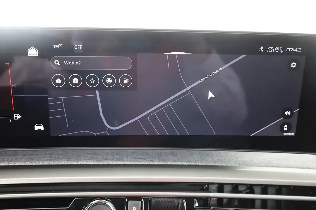 Peugeot 3008 - Thumbnail 10