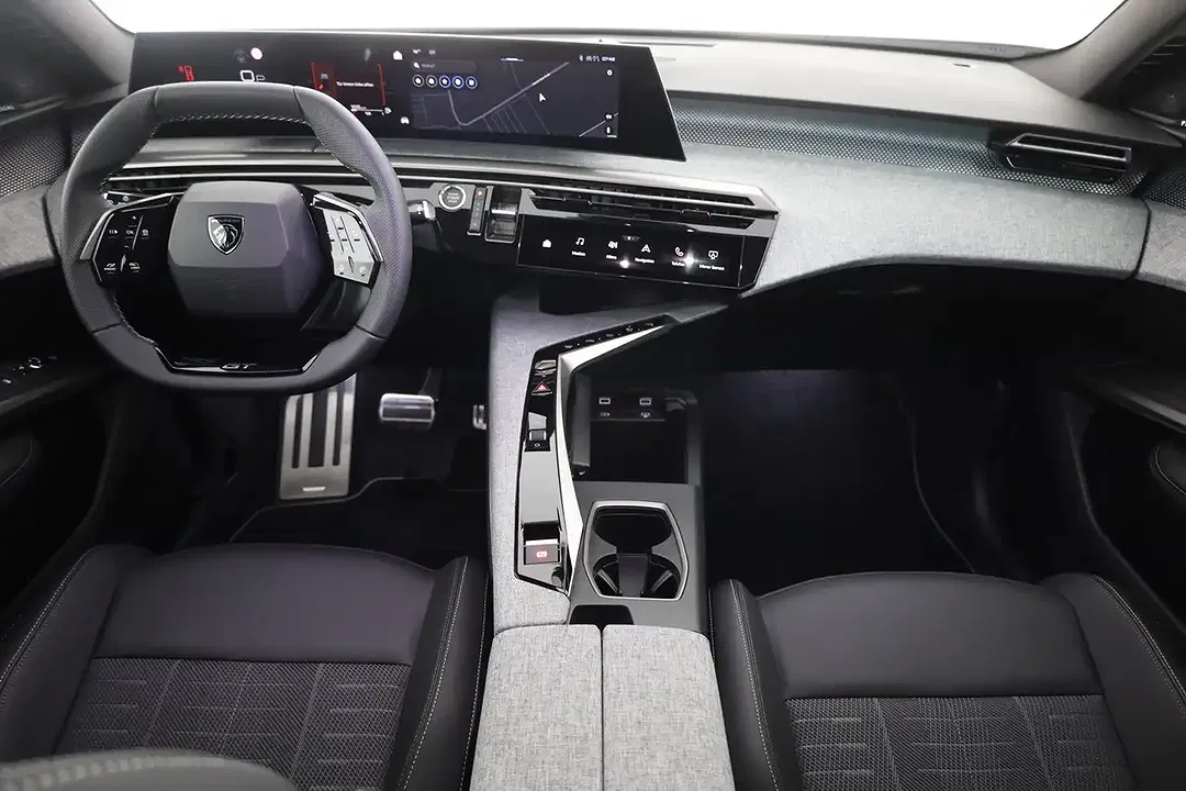 Peugeot 3008 - Thumbnail 8