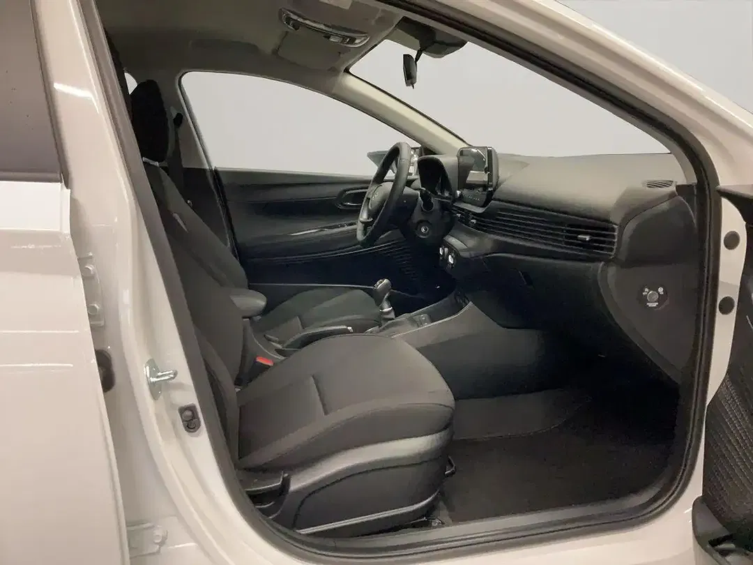 Hyundai i20 - Thumbnail 14