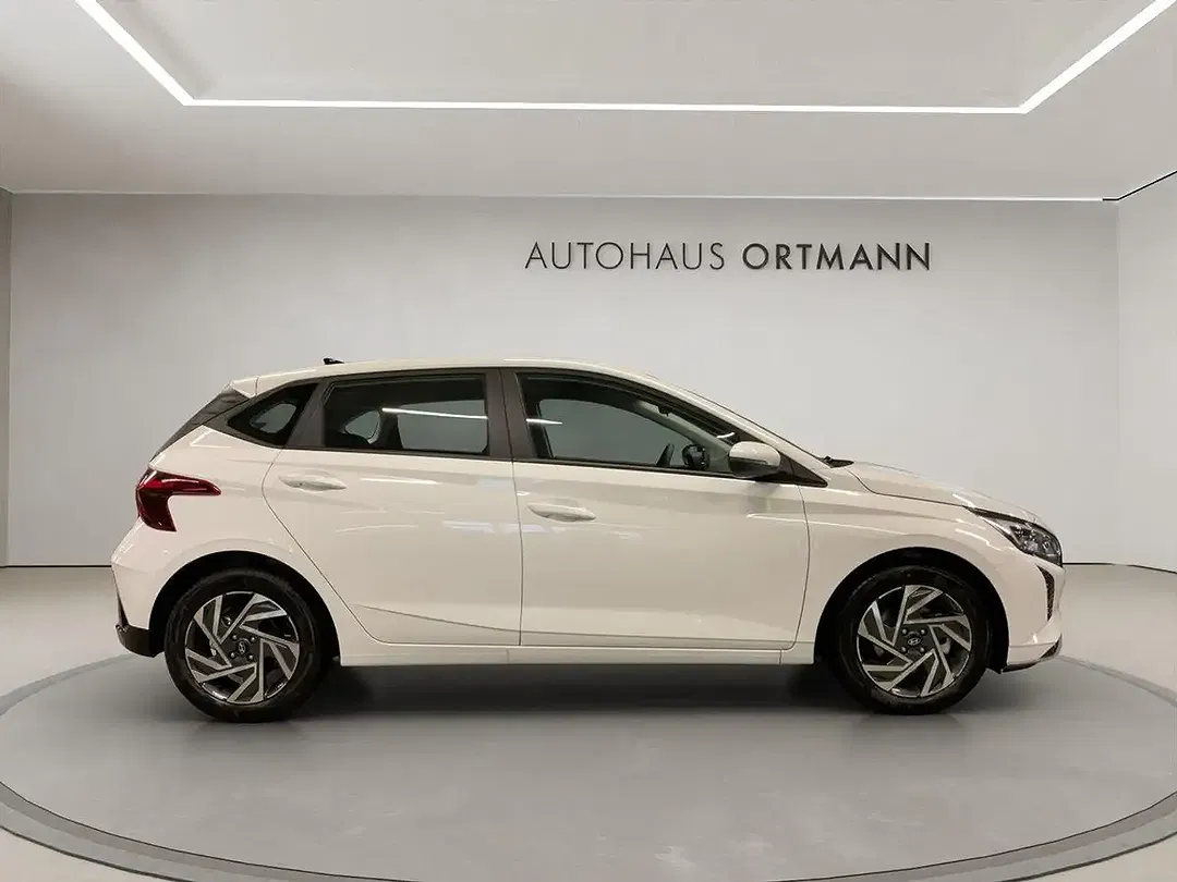 Hyundai i20 - Thumbnail 8