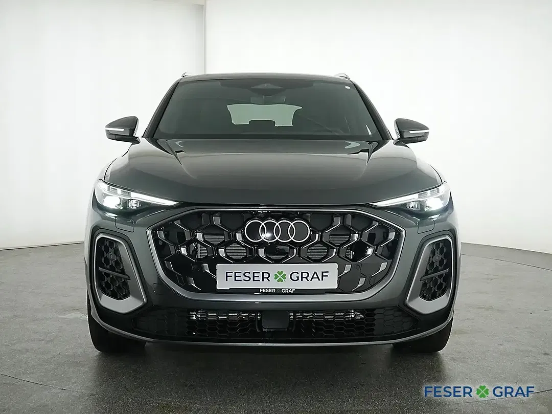 Audi Q5 - Thumbnail 10