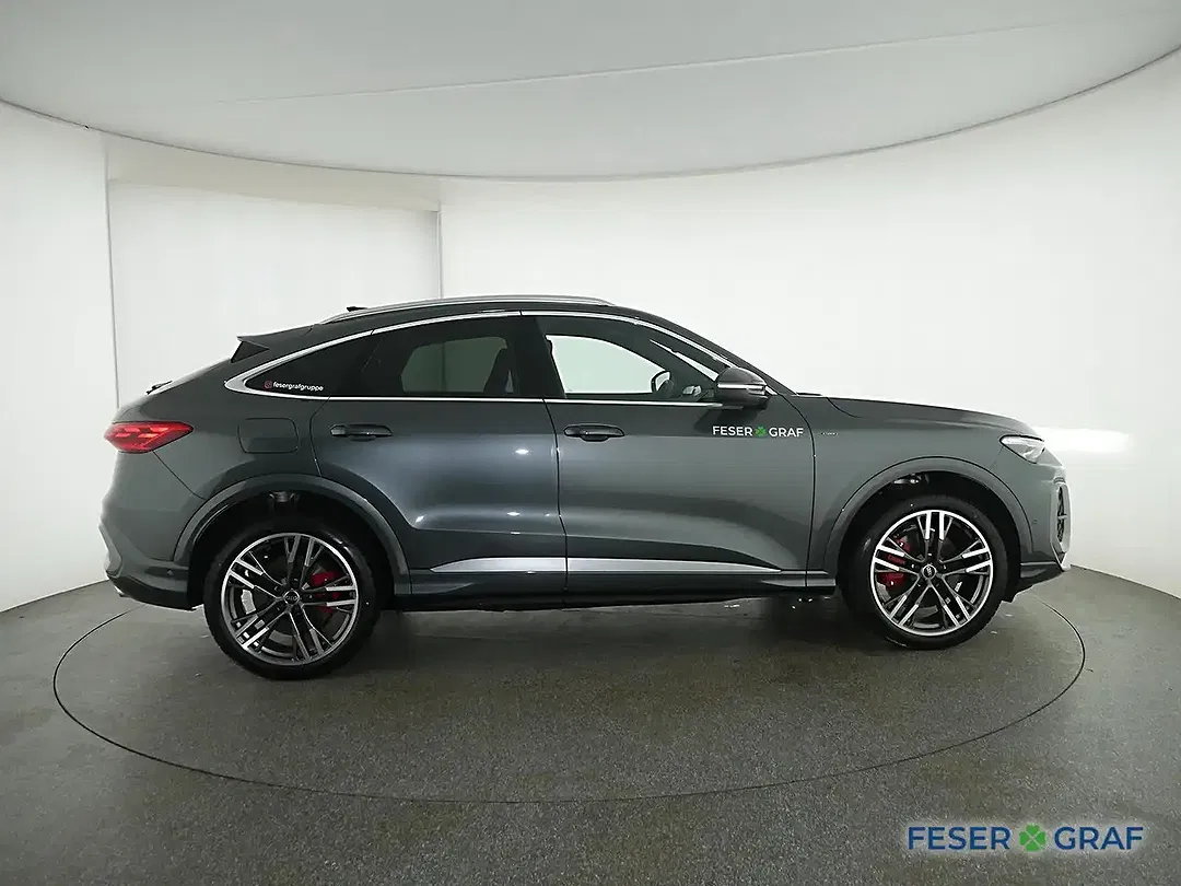 Audi Q5 - Thumbnail 12