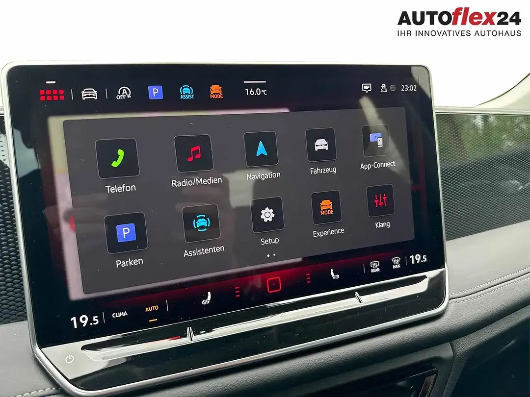 Volkswagen Tiguan - Thumbnail 19