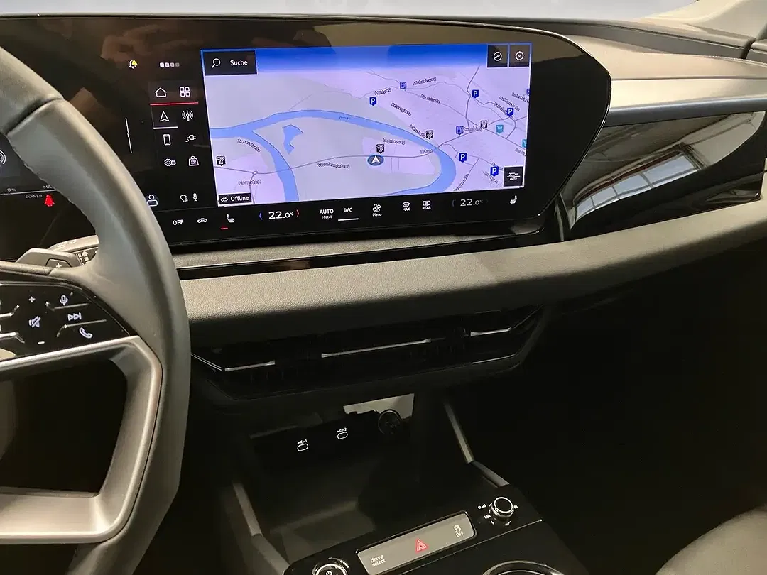 Audi Q6 e-tron - Thumbnail 11