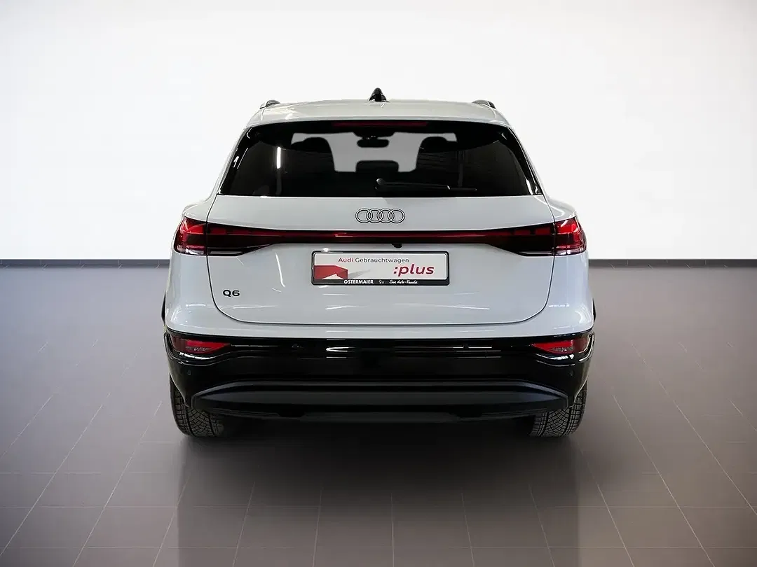 Audi Q6 e-tron - Thumbnail 4
