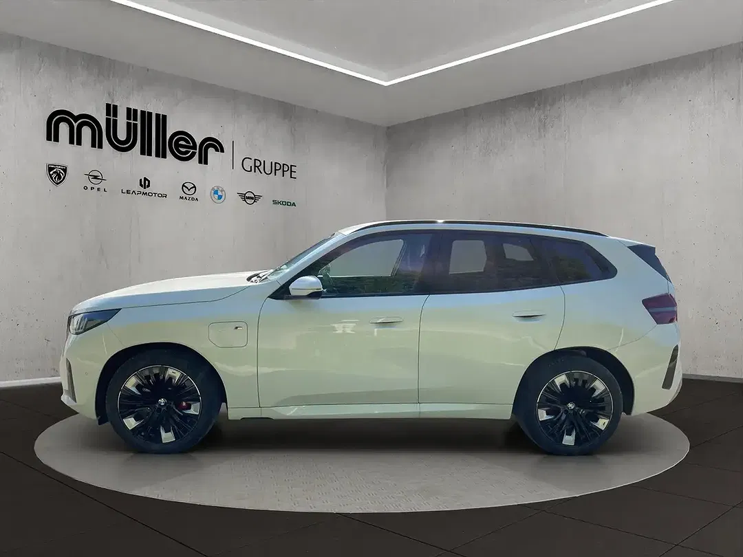 BMW X3 - Thumbnail 3