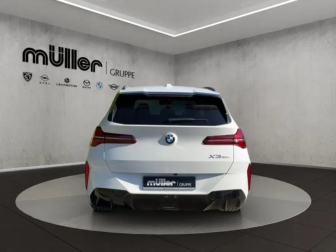 BMW X3 - Thumbnail 5