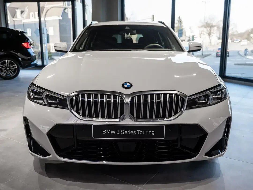 BMW 320 - Thumbnail 3