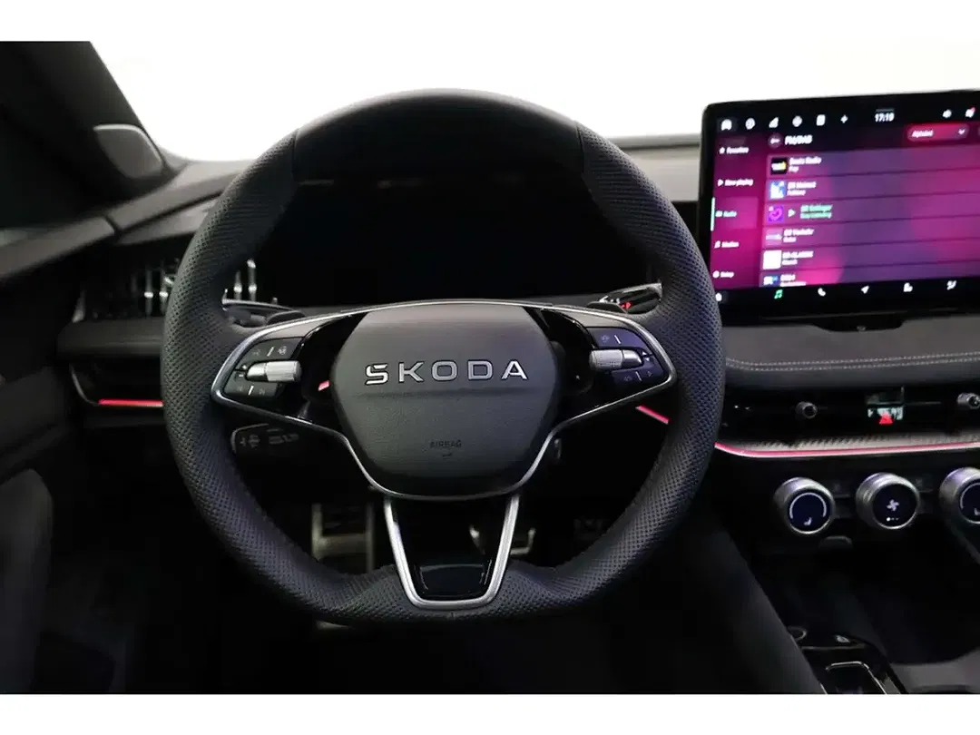 Skoda Superb - Thumbnail 7