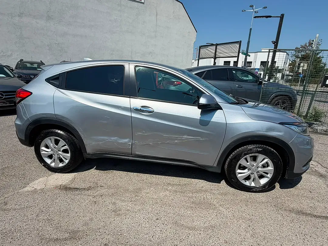 Honda HR-V - Thumbnail 8
