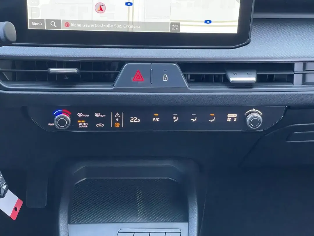 Kia Stonic - Thumbnail 12
