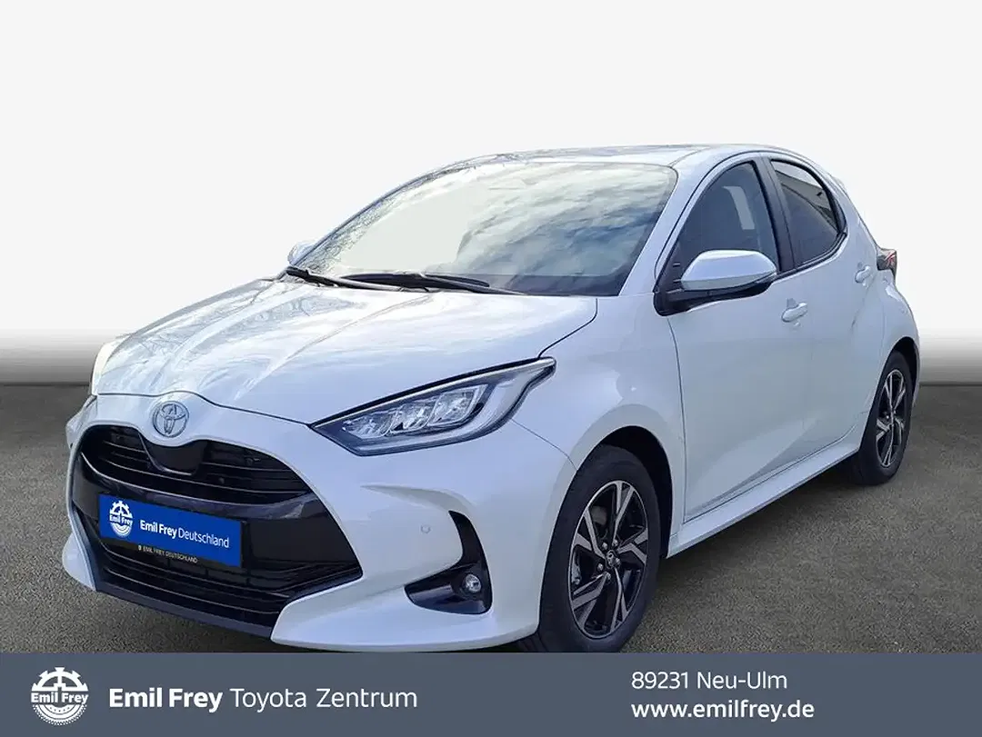 Toyota Yaris - Thumbnail 1