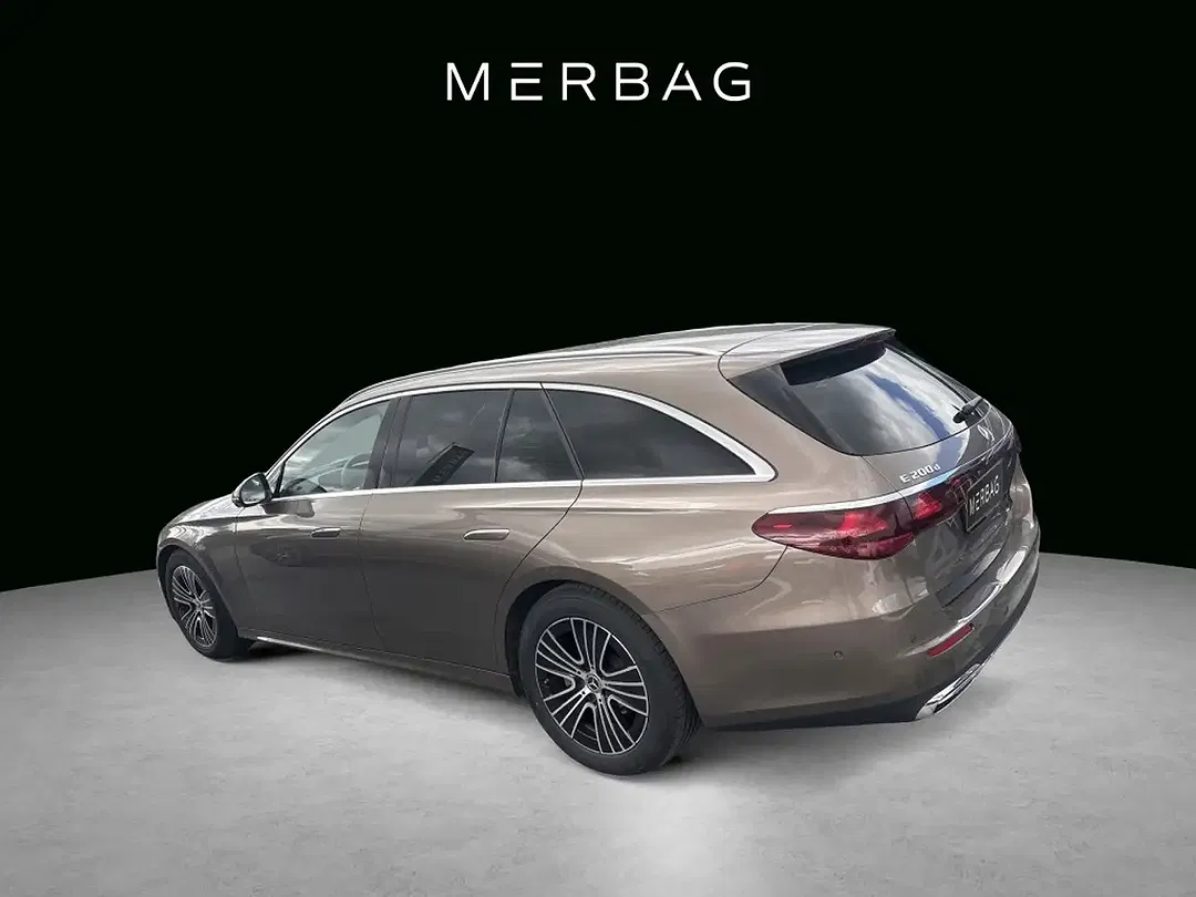Mercedes-Benz E 200 - Thumbnail 5