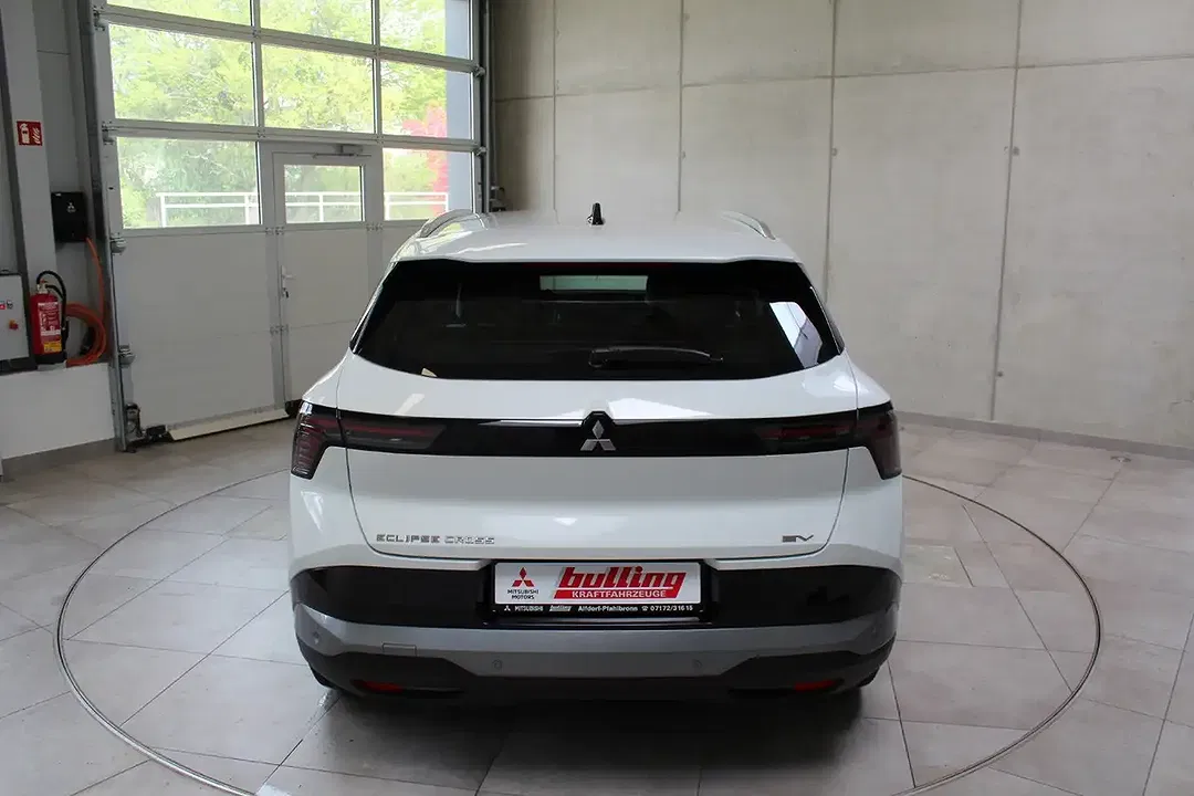 Mitsubishi Eclipse Cross - Thumbnail 6