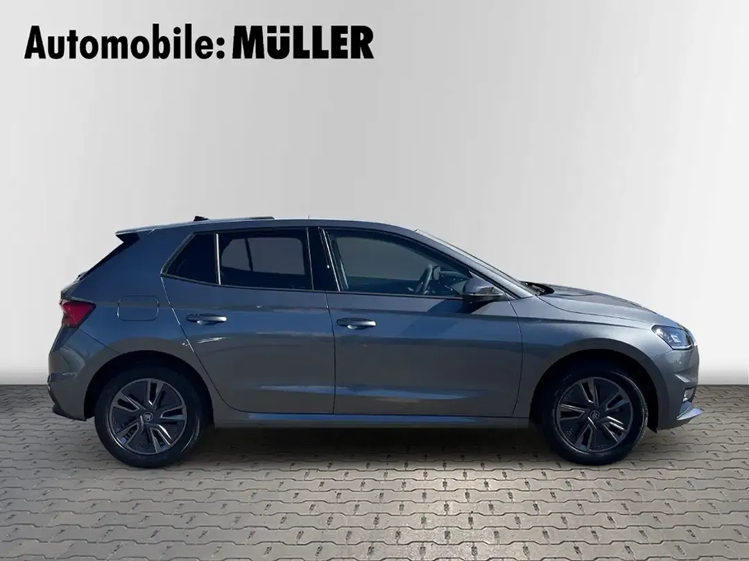 Skoda Fabia - Thumbnail 4