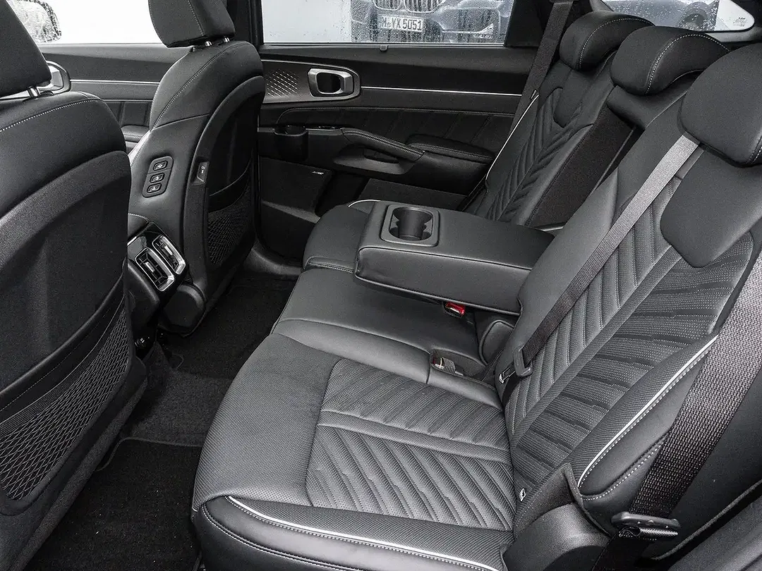 Kia Sorento - Thumbnail 15