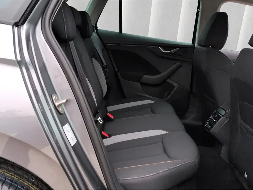 Skoda Kamiq - Thumbnail 8