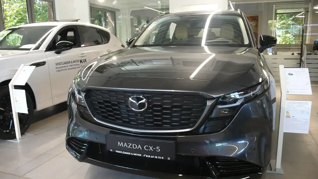 Mazda CX-5 - Thumbnail 2