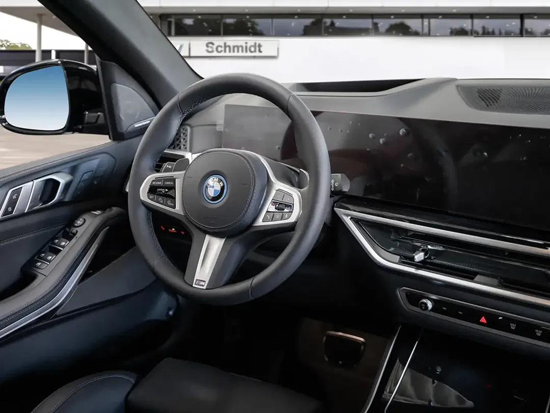 BMW X5 - Thumbnail 4