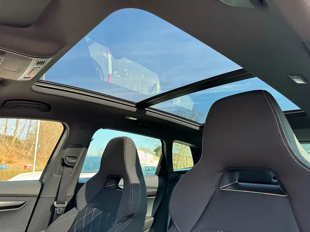 Skoda Karoq - Thumbnail 11