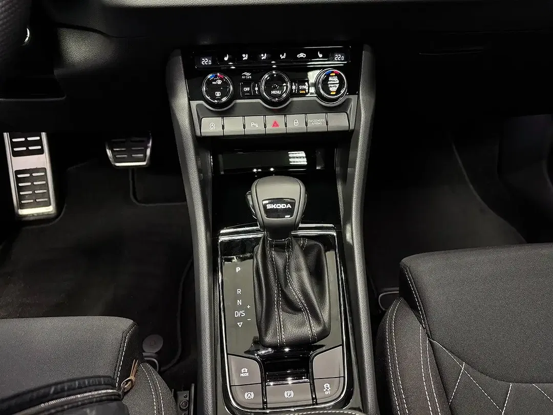 Skoda Karoq - Thumbnail 20