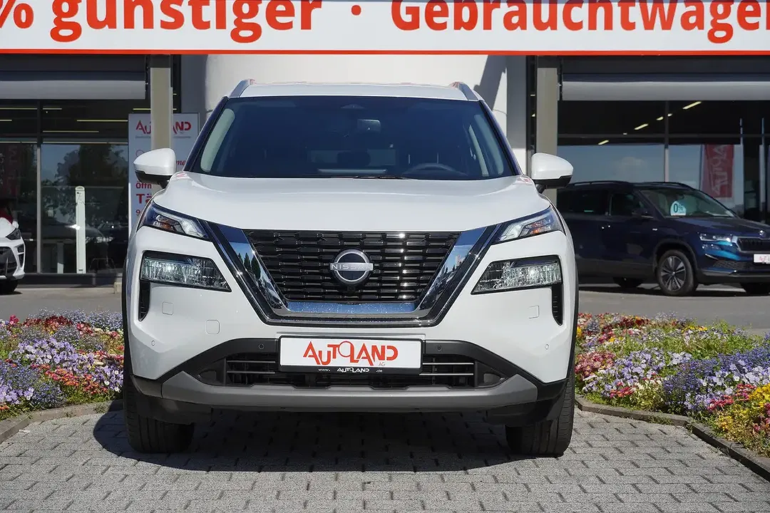 Nissan X-Trail - Thumbnail 2