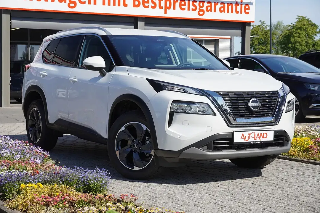 Nissan X-Trail - Thumbnail 3