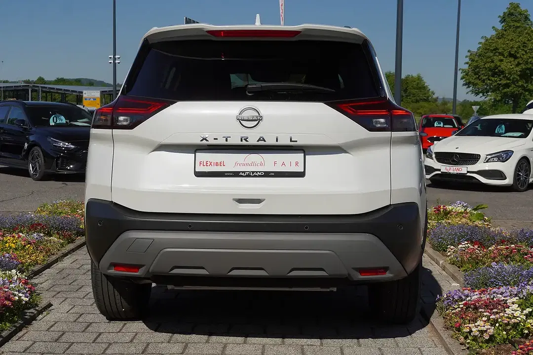 Nissan X-Trail - Thumbnail 6