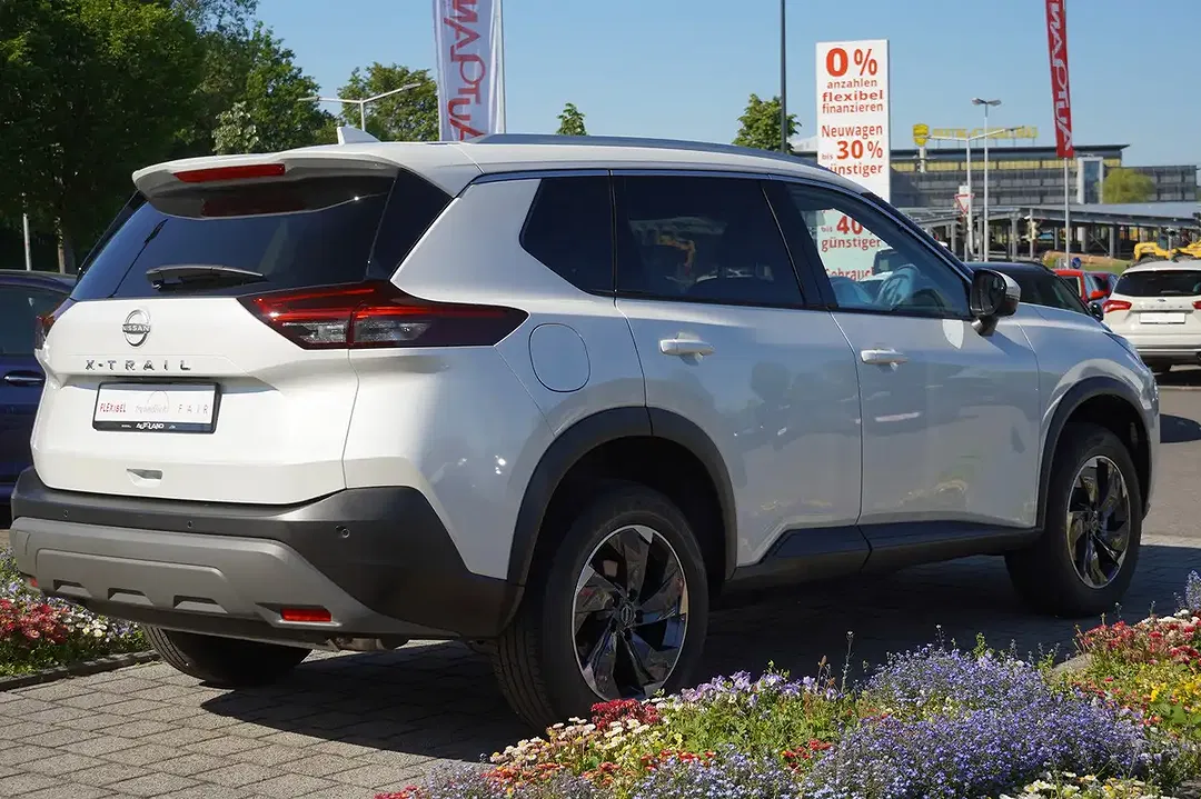Nissan X-Trail - Thumbnail 7