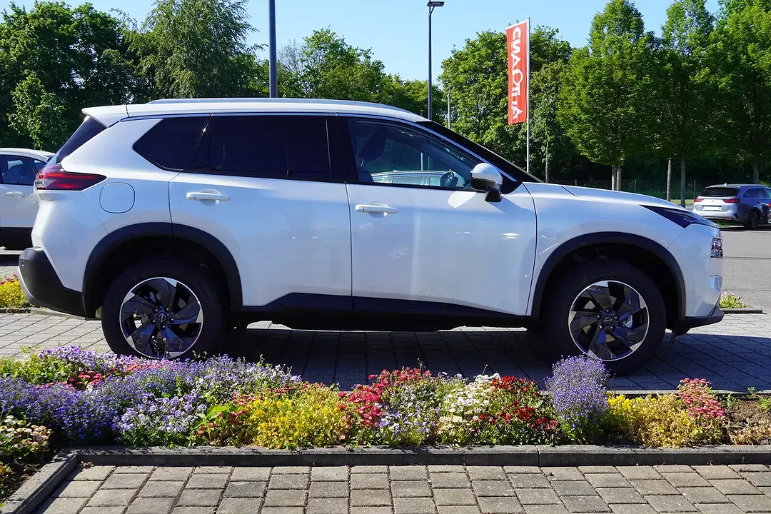 Nissan X-Trail - Thumbnail 8
