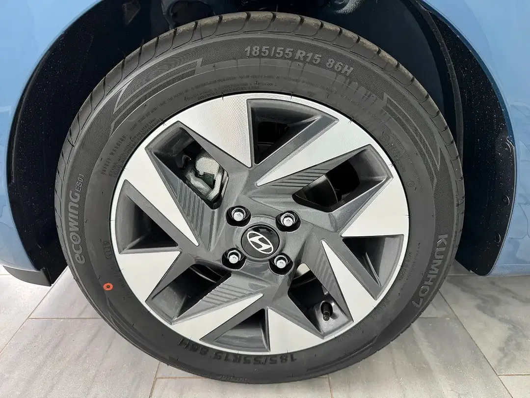 Hyundai i10 - Thumbnail 15