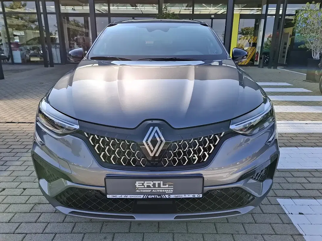 Renault Arkana - Thumbnail 3