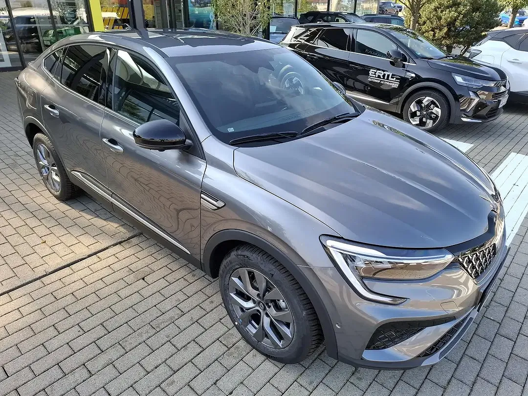 Renault Arkana - Thumbnail 4