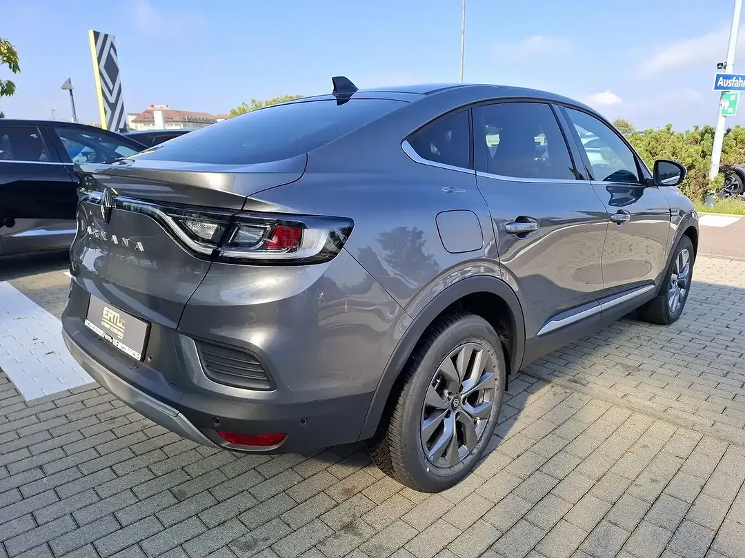 Renault Arkana - Thumbnail 6