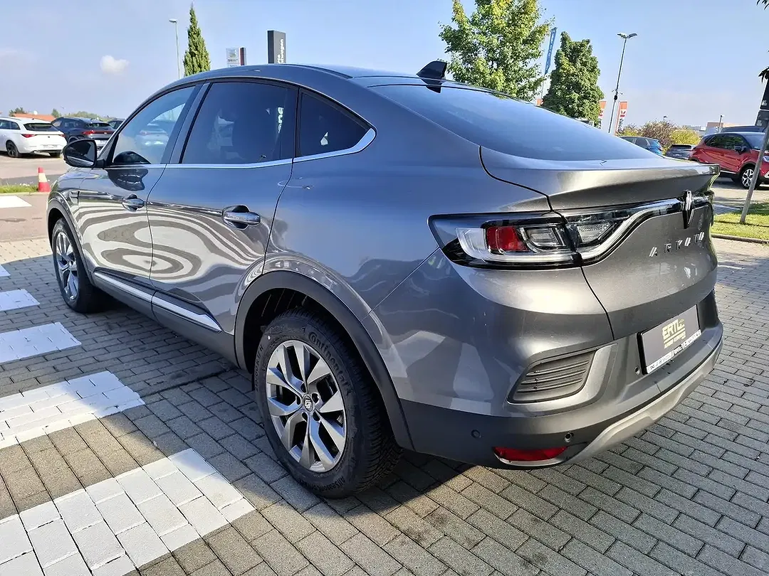 Renault Arkana - Thumbnail 7