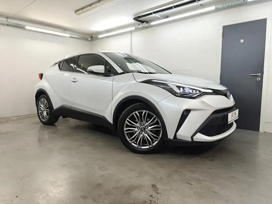 Toyota C-HR - Thumbnail 2