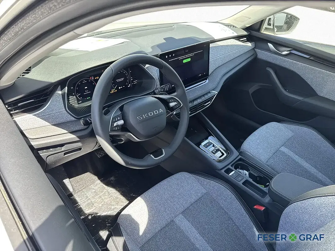 Skoda Octavia - Thumbnail 8