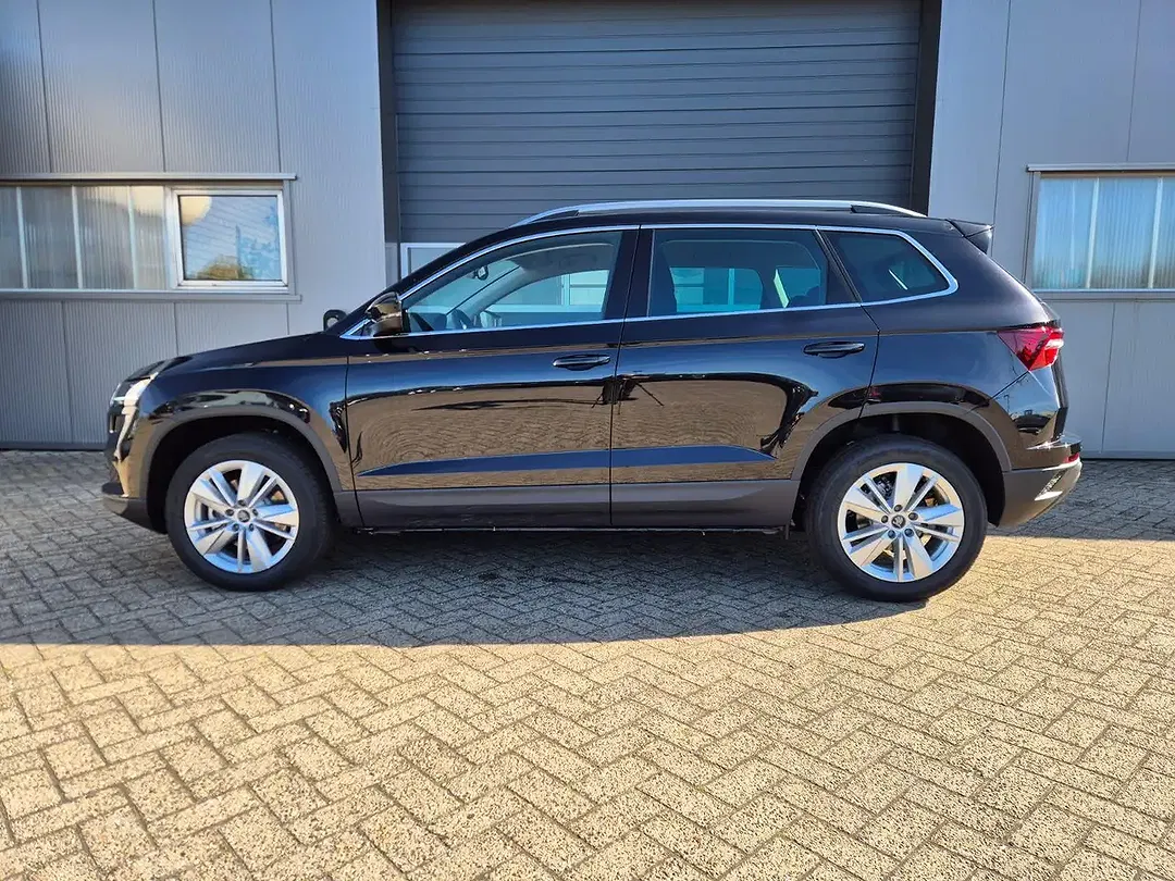 Skoda Karoq - Thumbnail 2