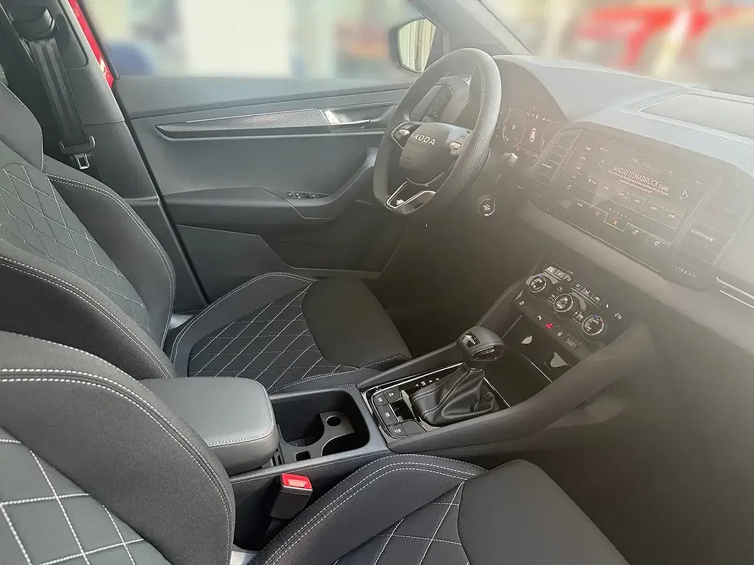 Skoda Karoq - Thumbnail 6