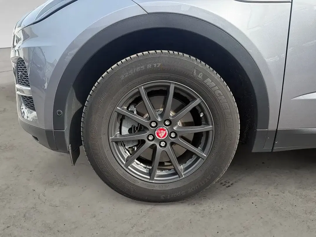 Jaguar E-Pace - Thumbnail 14