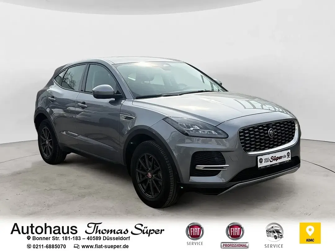 Jaguar E-Pace - Thumbnail 3