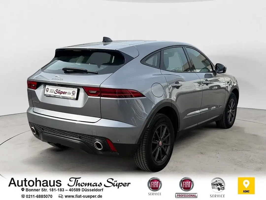 Jaguar E-Pace - Thumbnail 4