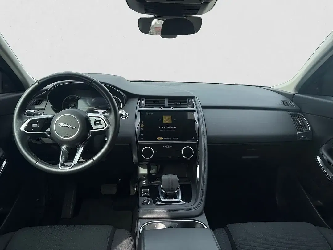 Jaguar E-Pace - Thumbnail 9